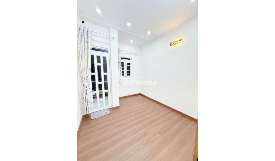 Bán nhà 2 tầng mới đẹp,60m2, Nguyễn Sỹ Sách, Tân Bình, giá 4,1 tỷ TL, LH 0907753508