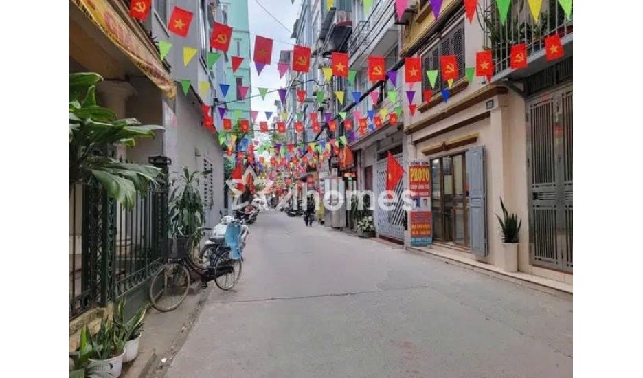 Nhà Phân Lô Oto tránh - mặt Tiền lý tưởng siêu đẹp khu vực Từ Liêm Giá 6 tỷ 9