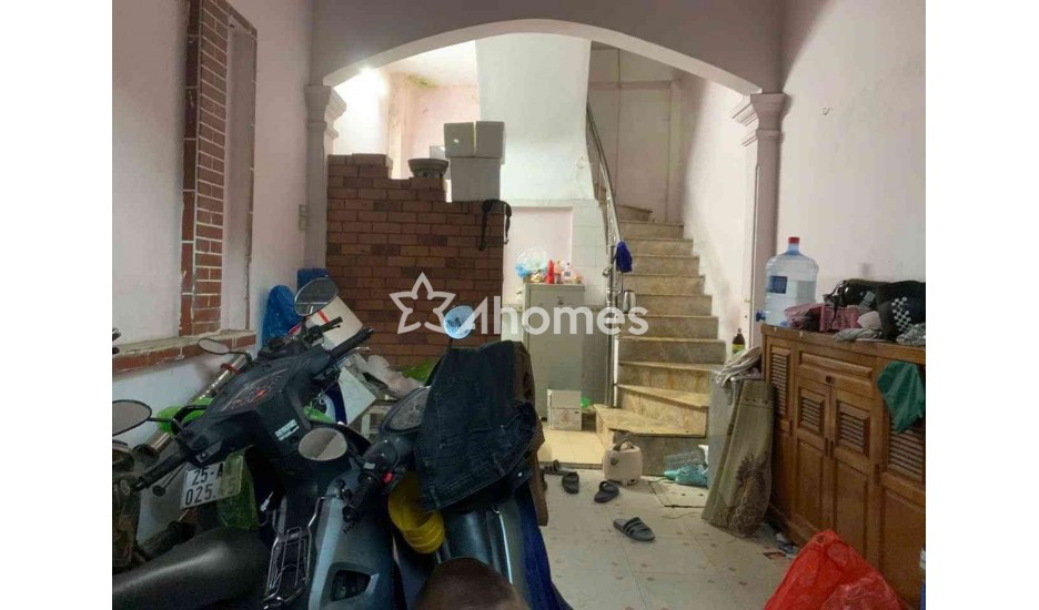 Chỉ 5,4 tỉ sở hữu nhà phố Kim Đồng, gần hồ, sổ riêng
