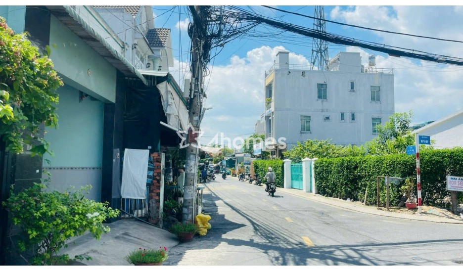 Bán nhà 2 mặt tiền kinh doanh sầm uất ngay trung tâm Hóc Môn,6,5 X 20m, giá 9 tỷ, LH: 0907753508